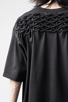 画像をギャラリービューアに読み込む, OBLADI YOKE SMOCKING T-SHIRT (BLACK)