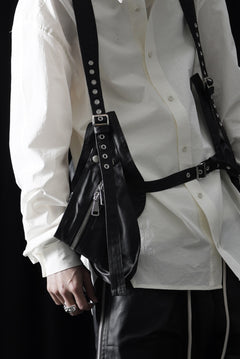 画像をギャラリービューアに読み込む, A.F ARTEFACT MATTE COATING CARGO VEST BAG (BLACK)