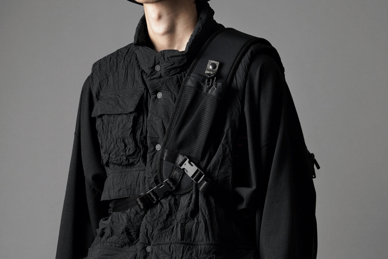 F/CE. TEXTURED TWILL 3 POINTS SLINGER BAG (BLACK)