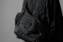 画像をギャラリービューアに読み込む, F/CE. TEXTURED TWILL 2 WAY SHOULDER TOTE (BLACK)