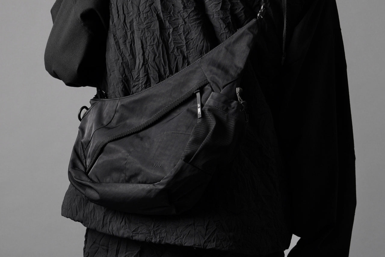 F/CE. TEXTURED TWILL HORN MINI SHOULDER BAG (BLACK)