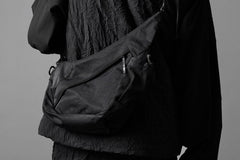 画像をギャラリービューアに読み込む, F/CE. TEXTURED TWILL HORN MINI SHOULDER BAG (BLACK)