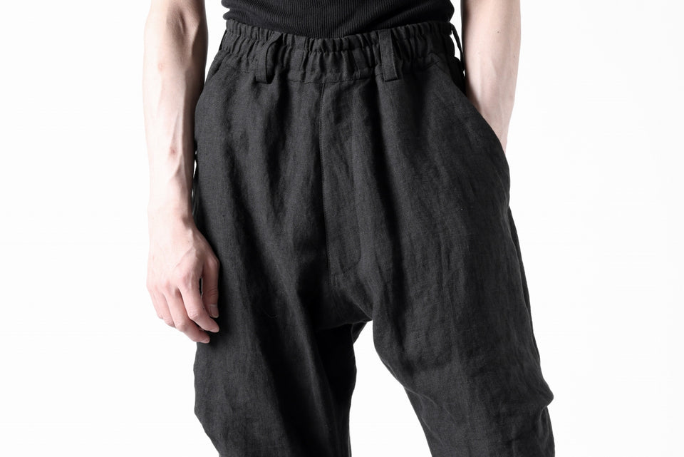 Load image into Gallery viewer, A.F ARTEFACT TUCK VOLUME BAGGY PANTS / ORGANIC LINEN (BLACK)