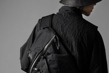 画像をギャラリービューアに読み込む, F/CE. TEXTURED TWILL 3 POINTS SLINGER BAG (BLACK)