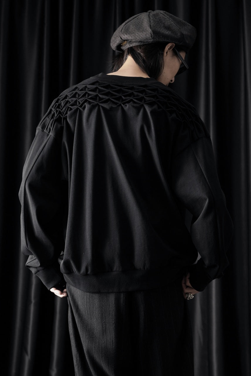 OBLADI YOKE SMOCKING LONG SLEEVES T-SHIRT (BLACK)