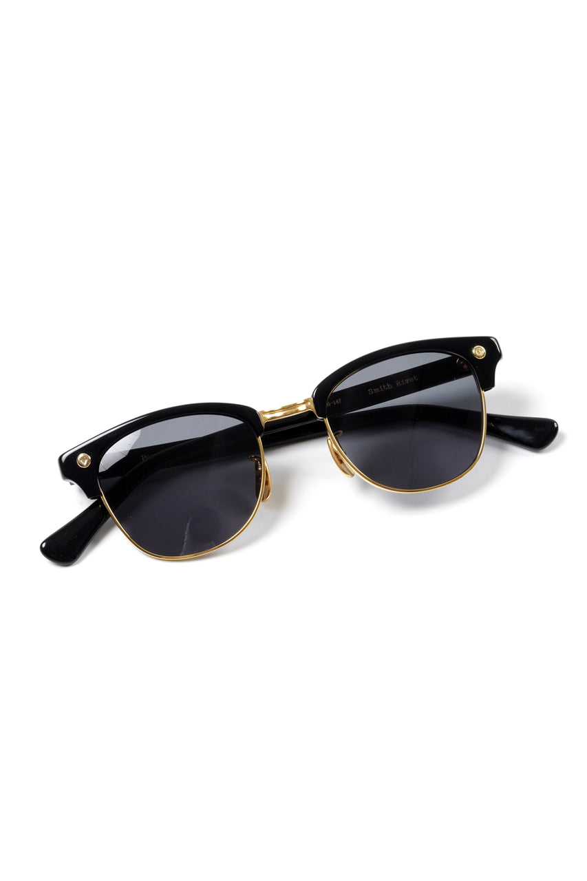 Load image into Gallery viewer, PORTER CLASSIC × 金子眼鏡 SUNGLASSES SMITH RIVET K18 (BLACK)