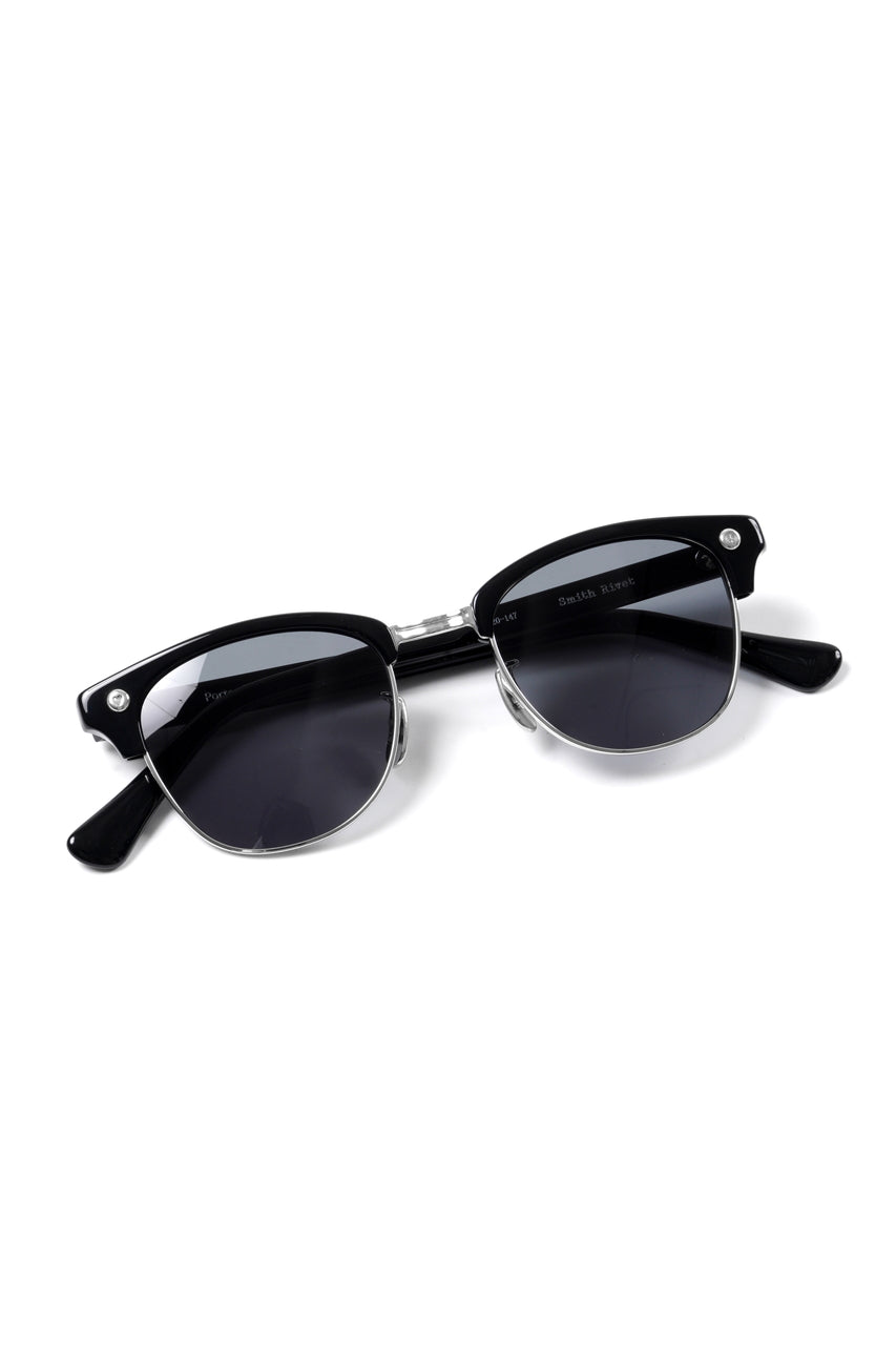 Load image into Gallery viewer, PORTER CLASSIC × 金子眼鏡 SUNGLASSES SMITH RIVET SV925 (BLACK)