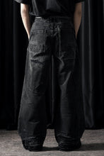 画像をギャラリービューアに読み込む, Professor.E AGED DENIM PANTS (WASHED BLACK)