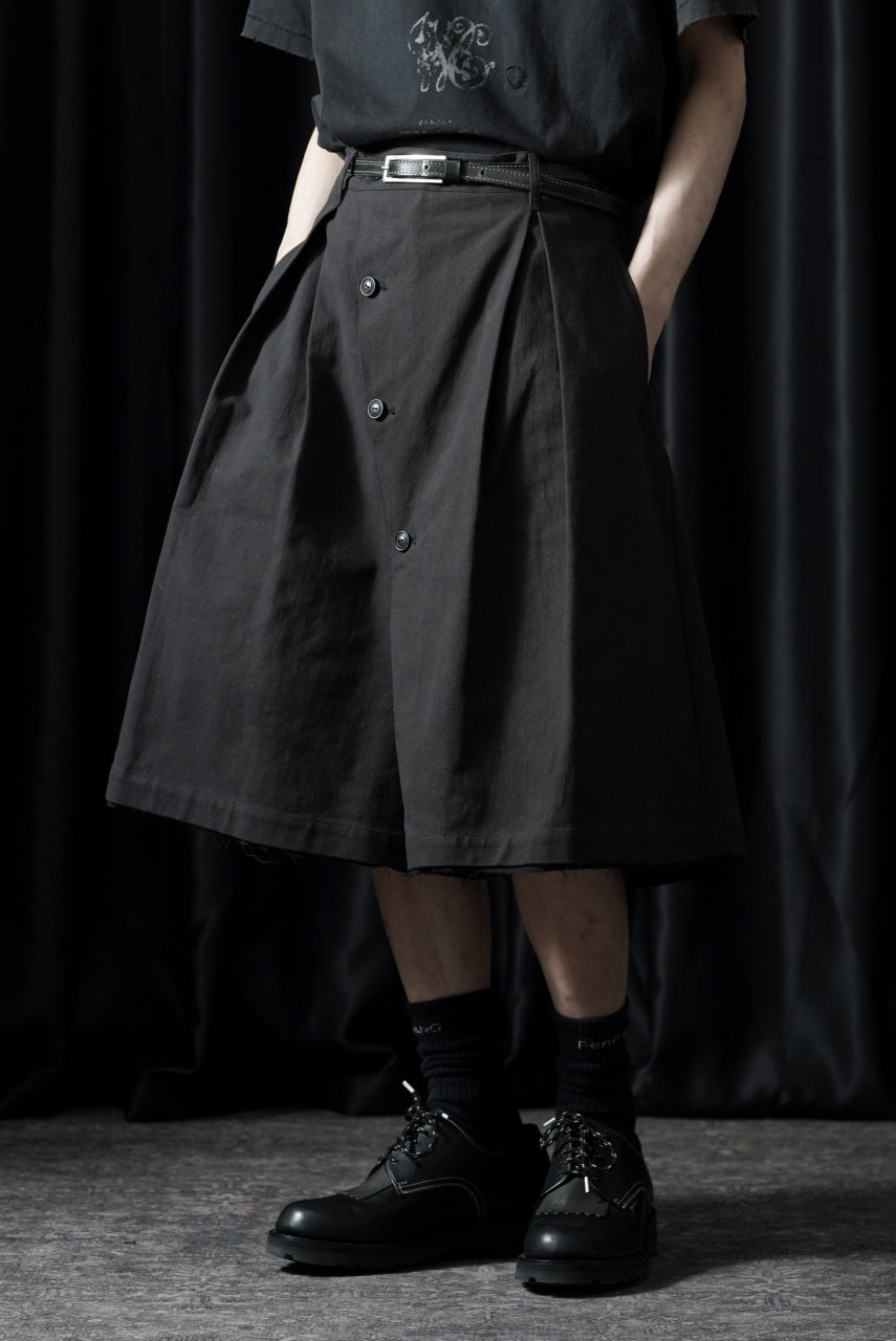Professor.E BUTTON DRAFT SHORTS (BLACK)の商品ページ