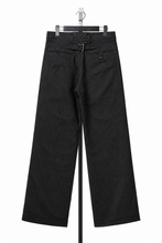 Load image into Gallery viewer, Professor.E E’TRIPED PANTS (BLACK)