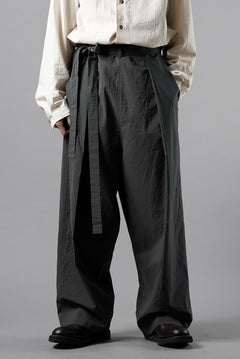 Load image into Gallery viewer, forme d'expression Harem Pants / FC7A (Carbon)