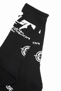 Load image into Gallery viewer, READYMADE CREW SOCKS CLF (BLACK)