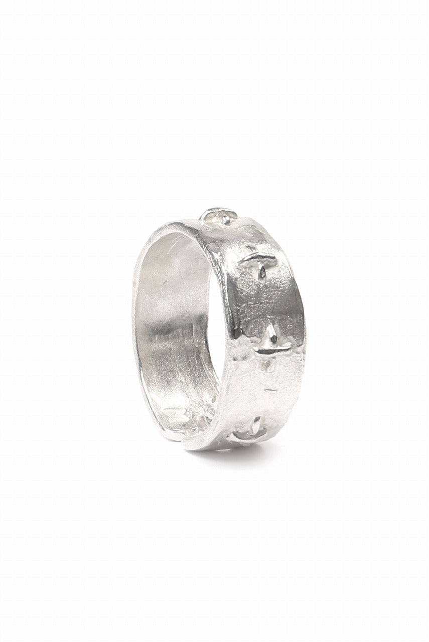 Load image into Gallery viewer, m.a+ silver stitched multiple cross ring / AG518 AG (SILVER)