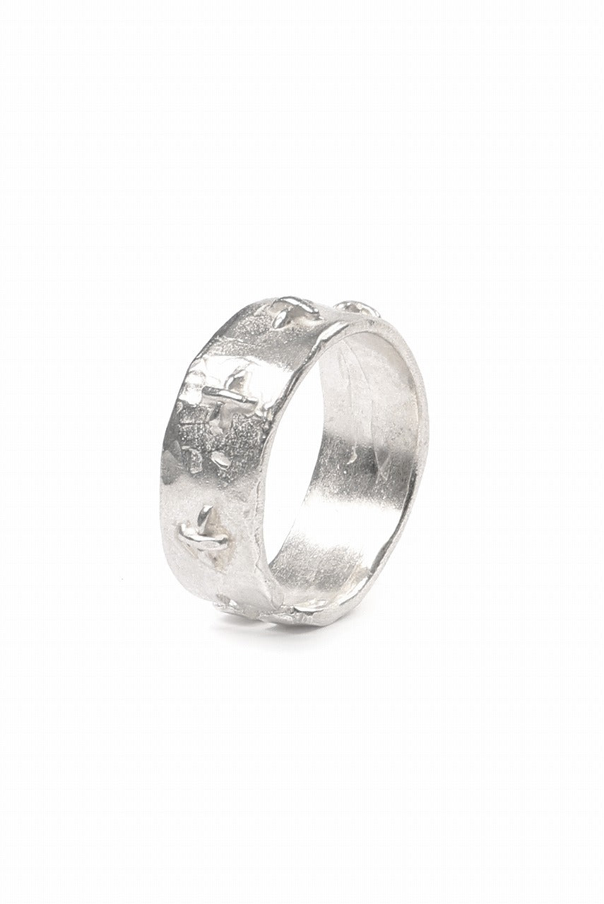 Load image into Gallery viewer, m.a+ silver stitched multiple cross ring / AG518 AG (SILVER)