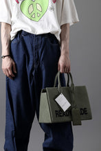 画像をギャラリービューアに読み込む, READYMADE SHOPPING BAG 30 LOGO (KHAKI)