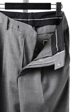 画像をギャラリービューアに読み込む, LASTMAN ONE TUCK SLACKS (GREY)