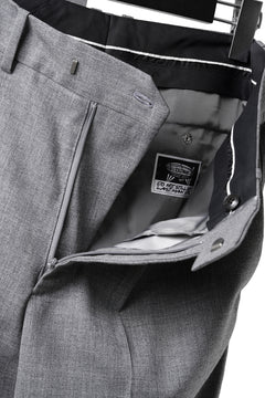 画像をギャラリービューアに読み込む, LASTMAN ONE TUCK SLACKS (GREY)