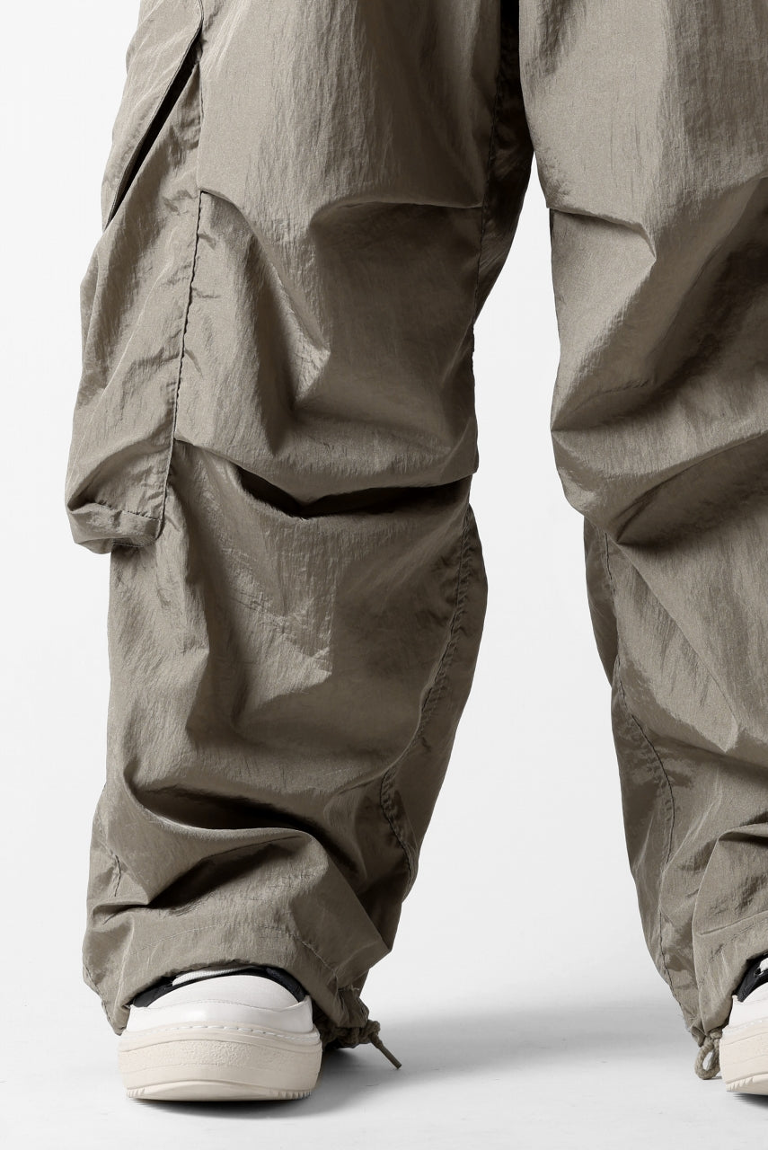 entire studios FREIGHT CARGO PANTS / CRINKLE NYLON (SAGE)