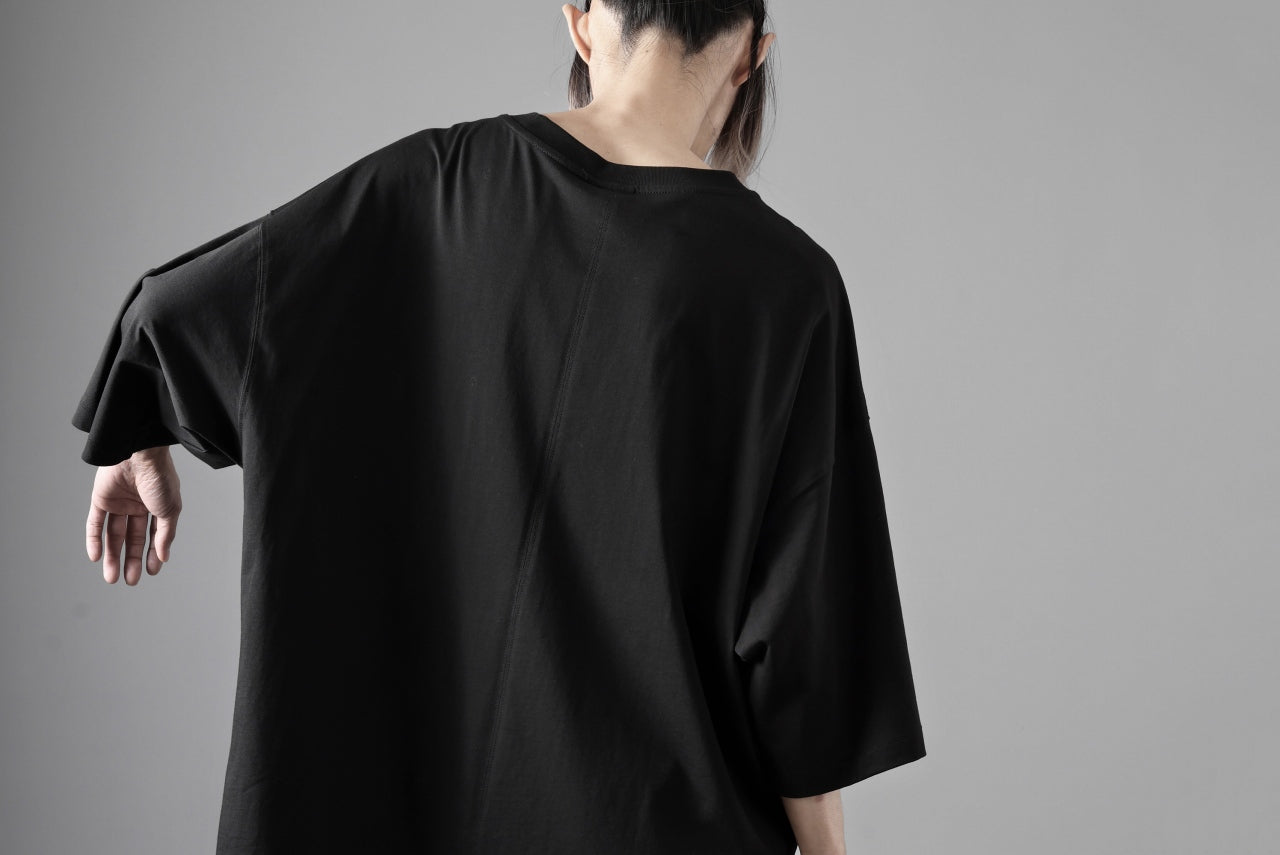 thom/krom RELAXED FIT SHORT SLEEVE TEE / COTTON JERSEY (BLACK)