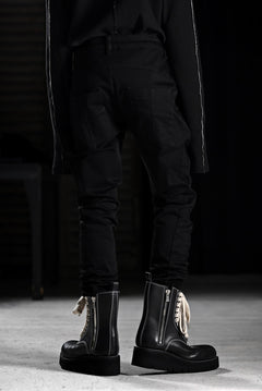 Load image into Gallery viewer, thom/krom OVER LOCKED SKINNY TROUSERS / STRETCH KNIT DENIM (BLACK)