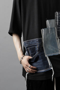 Load image into Gallery viewer, OBLADI POCKET JEANS PATCHWORK T SHIRT (BLACK)