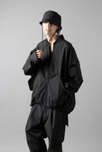Load image into Gallery viewer, D-VEC x ALMOSTBLACK MA-1 BLOUSON / WINDSTOPPER BY GORE-TEX LABS 3L S.R.G. (BLACK)
