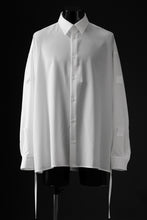 Load image into Gallery viewer, D-VEC CONVERTIBLE L/S SHIRT / STRETCH TAFFETA (MIGAL WHITE)