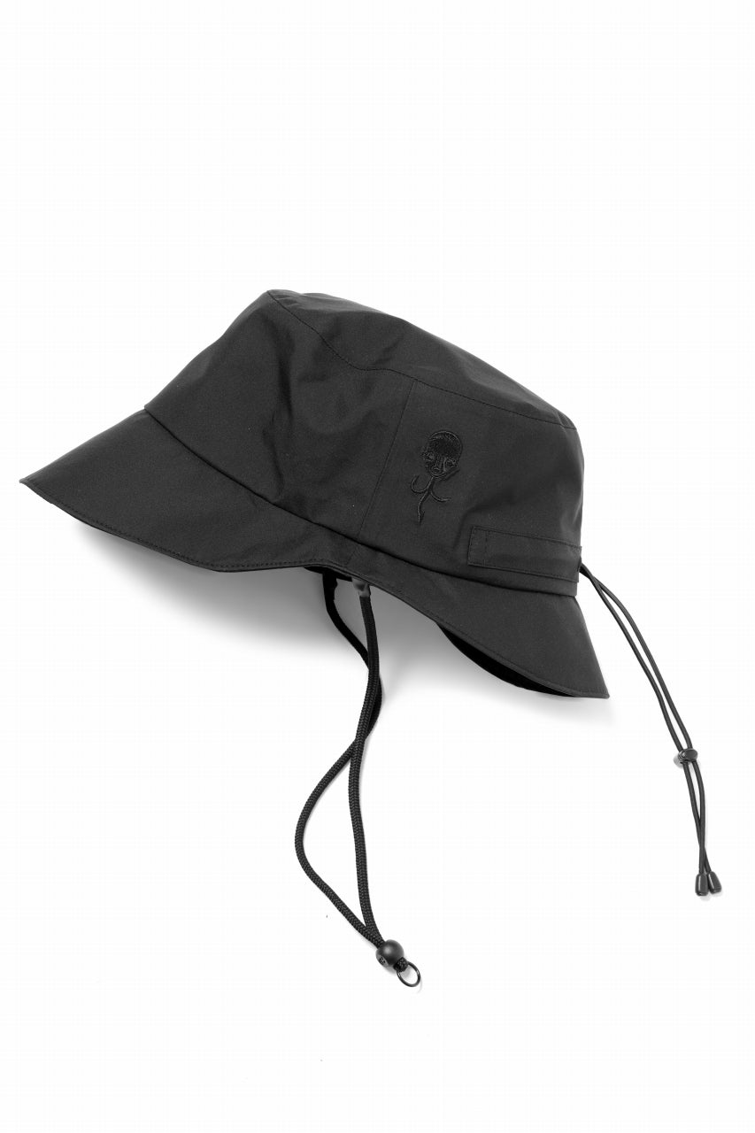 Load image into Gallery viewer, D-VEC x ALMOSTBLACK BUCKET HAT / WINDSTOPPER BY GORE-TEX LABS 3L S.D.G. (BLACK)