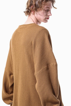 Load image into Gallery viewer, A.F ARTEFACT OVER SIZE TOP / HEAVY WAFFLE JERSEY (CAMEL)