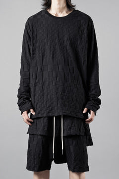 画像をギャラリービューアに読み込む, A.F ARTEFACT GRADIENT PLAID PATTERN SHIVA LONG SLEEVE TOPS (BLACK)