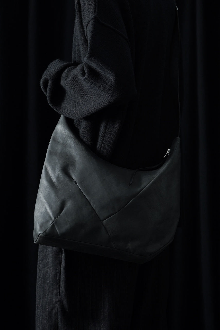 werkschwarz exclusive CROSS BAG 42w / PULL UP COW LEATHER (BLACK)