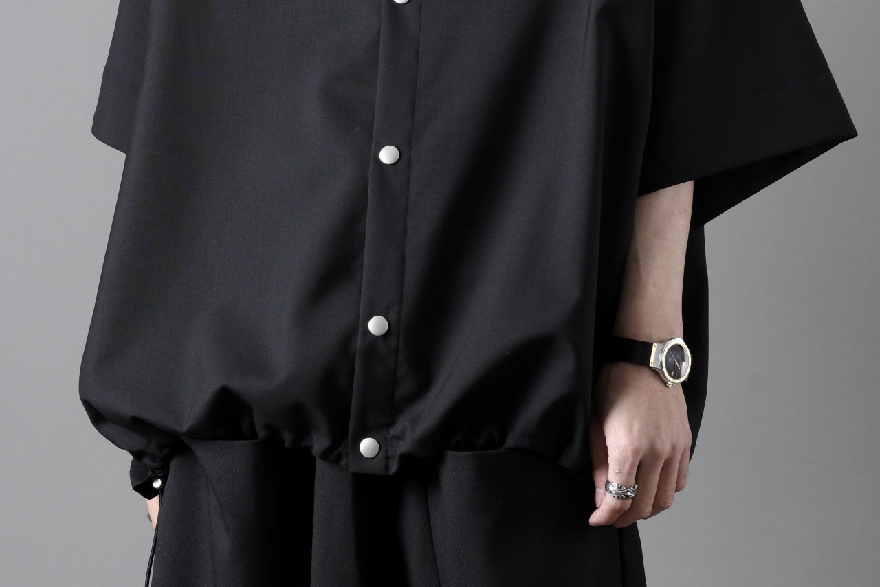 A.F ARTEFACT FRONT ZIP SQUEEZING SHIRT / TROPICAL WOOL (BLACK)