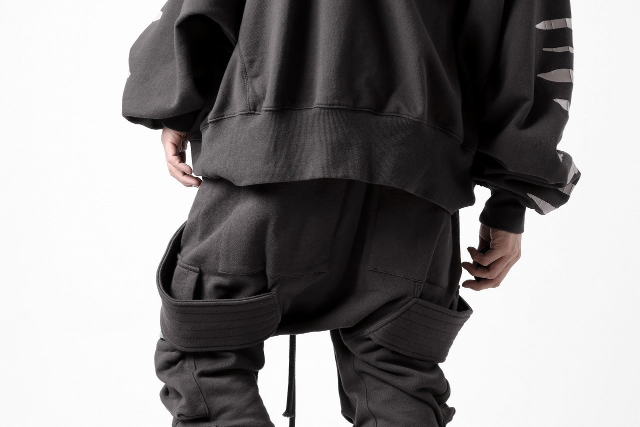 A.F ARTEFACT BELTED CARGO SARROUEL EASY PANTS (DARK GREY)