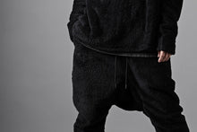 Load image into Gallery viewer, N/07 exclusive BOA FLEECE JODHPURS PANTS feat. A.F ARTEFACT (BLACK)