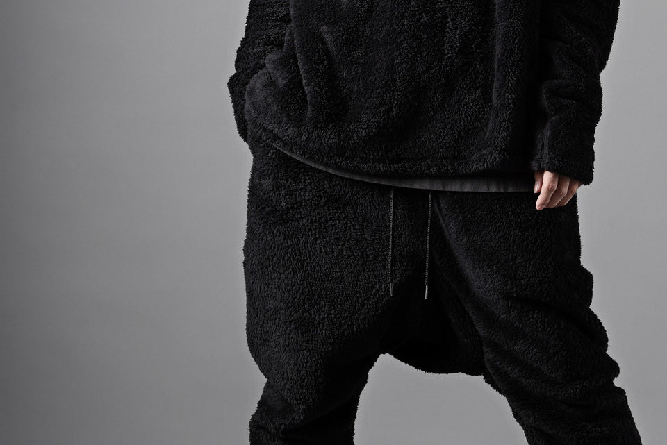 Load image into Gallery viewer, N/07 exclusive BOA FLEECE JODHPURS PANTS feat. A.F ARTEFACT (BLACK)