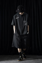 Load image into Gallery viewer, Y-3 Yohji Yamamoto PINSTRIPE SPORT UNIFORM SHORT TROUSERS (BLACK)