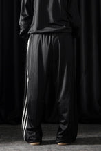 Load image into Gallery viewer, Y-3 Yohji Yamamoto ELITE 5 BASKETBALL TRACK PANTS (BLACK / CHAPEA)