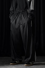 Load image into Gallery viewer, Y-3 Yohji Yamamoto ELITE 5 BASKETBALL TRACK PANTS (BLACK / CHAPEA)
