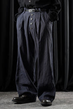 画像をギャラリービューアに読み込む, YUTA MATSUOKA straight pants / raw silk &amp; indigo linen broad (navy)