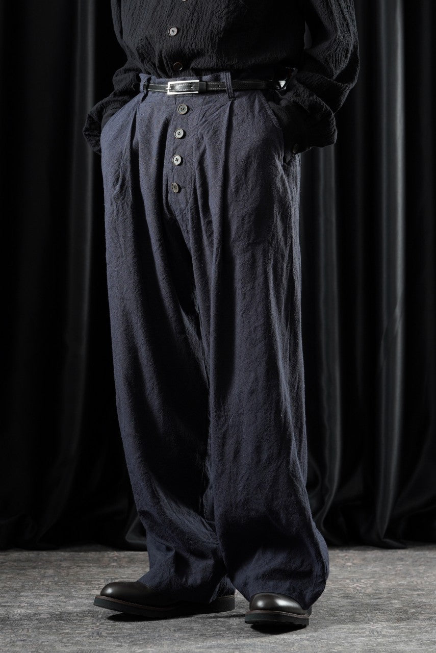 画像をギャラリービューアに読み込む, YUTA MATSUOKA straight pants / raw silk &amp; indigo linen broad (navy)