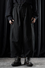 画像をギャラリービューアに読み込む, YUTA MATSUOKA circle pants / sheeting dyed plain weaven (black)
