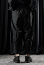 画像をギャラリービューアに読み込む, YUTA MATSUOKA circle pants / sheeting dyed plain weaven (black)