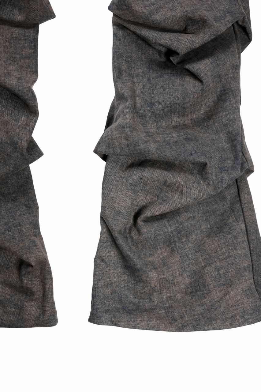 Load image into Gallery viewer, A.F ARTEFACT TUCKED DRAPE PANTS / BLENDED SHADES DENIM (D.VERDIGRIS)