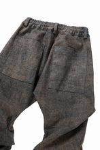 Load image into Gallery viewer, A.F ARTEFACT TUCKED DRAPE PANTS / BLENDED SHADES DENIM (D.VERDIGRIS)