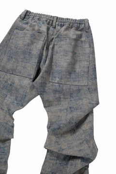 Load image into Gallery viewer, A.F ARTEFACT TUCKED DRAPE PANTS / BLENDED SHADES DENIM (STEEL BLUE)