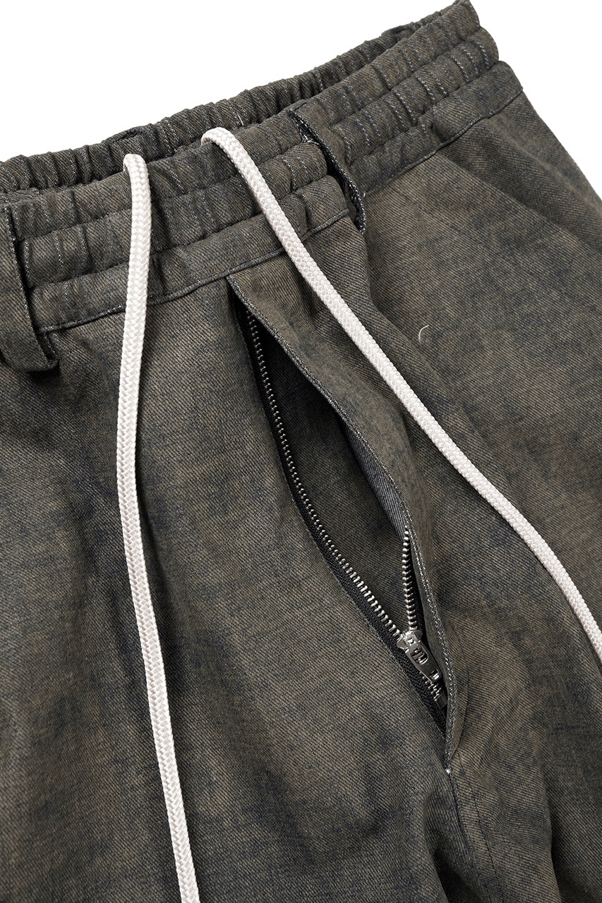 Load image into Gallery viewer, A.F ARTEFACT TUCKED DRAPE PANTS / BLENDED SHADES DENIM (YELLOW)