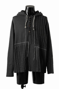 Load image into Gallery viewer, A TENTATIVE ATELIER Branka STITCHES PATCH STRIPE HOODY (BLACK)