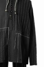 Load image into Gallery viewer, A TENTATIVE ATELIER Branka STITCHES PATCH STRIPE HOODY (BLACK)