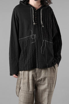 Load image into Gallery viewer, A TENTATIVE ATELIER Branka STITCHES PATCH STRIPE HOODY (BLACK)