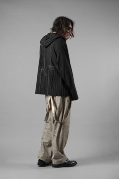 Load image into Gallery viewer, A TENTATIVE ATELIER Branka STITCHES PATCH STRIPE HOODY (BLACK)